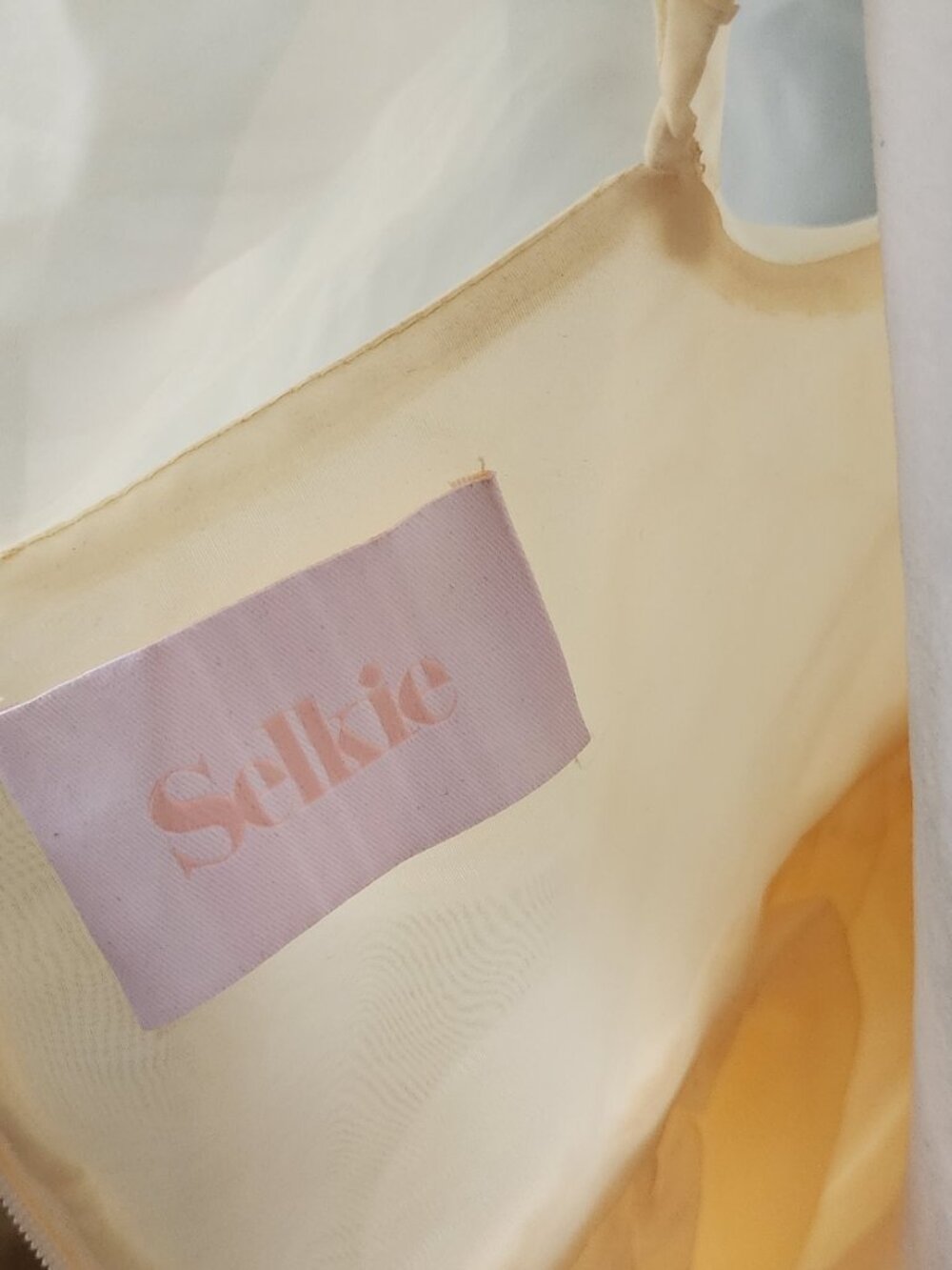 Selkie Banana Puff Dress - Picture 2 of 5